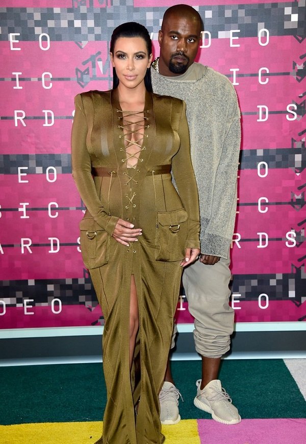 Самые яркие выходы беременной Ким Кардашьян: 30 августа 2015 на MTV Video Music Awards