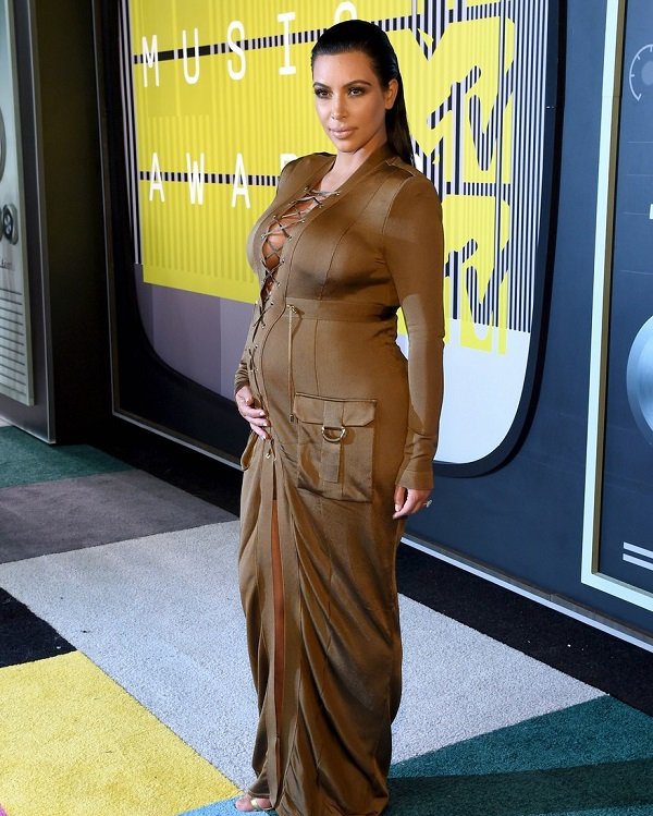 Самые яркие выходы беременной Ким Кардашьян: 30 августа 2015 на MTV Video Music Awards