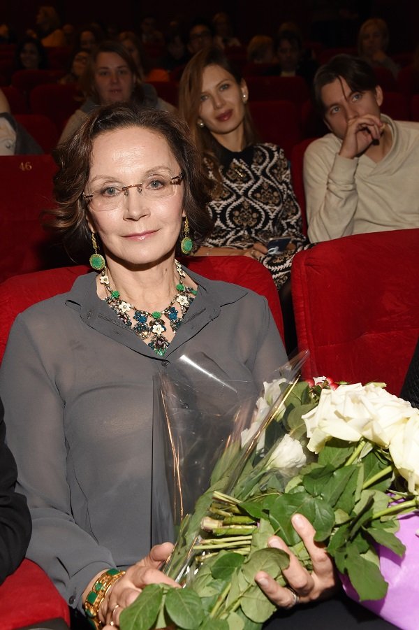 Звезда советского кино Ирина Купченко засветила грудь на премьере