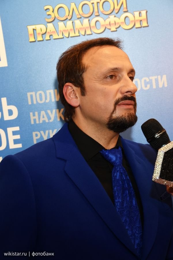 Золотой граммофон 2015: Стас Михайлов вновь надел костюмчик не по размеру