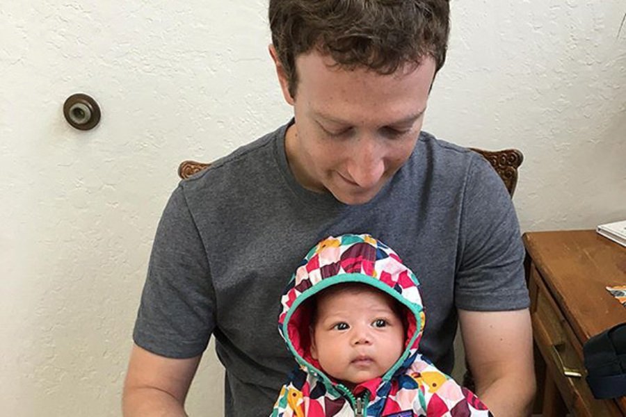 Марк Цукерберг радует подписчиков фотографиями своей дочери