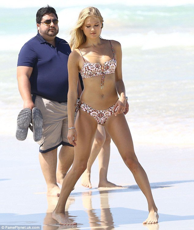 Вита Сидоркина отправилась в Майями вместе с ангелами Victoria's Secret