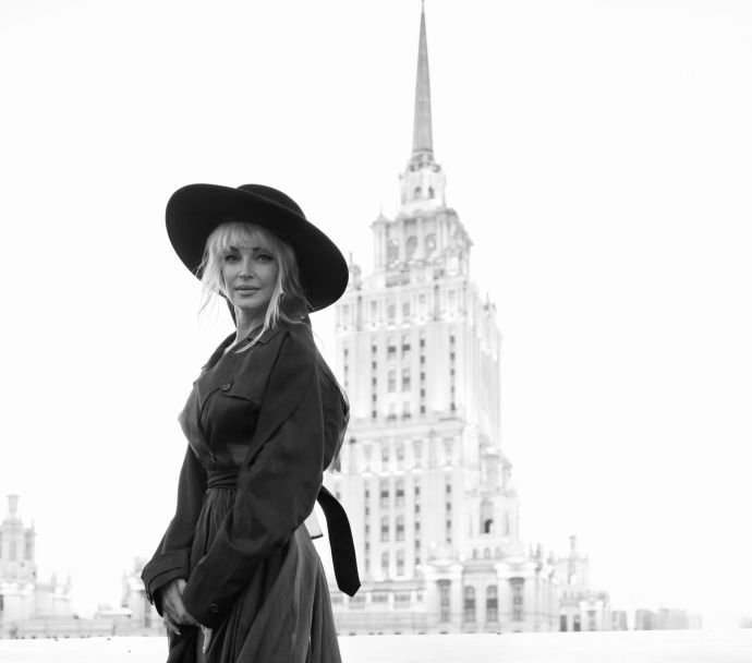 Елена Галицына сделала фото Анастасии Волочковой, на которых её просто не узнать
