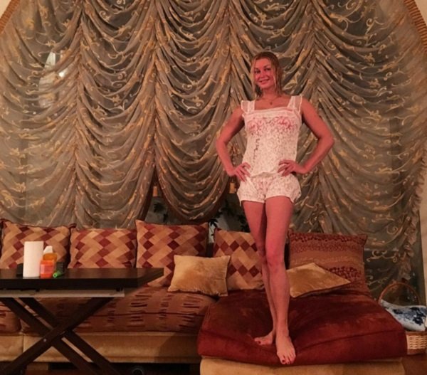 Анастасия Волочкова отметила день рождения нового дома в бане