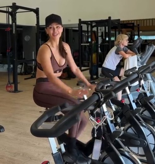 "Старуха, куда ты там лезешь?": Виктория Боня тренируется со слезами на глазах